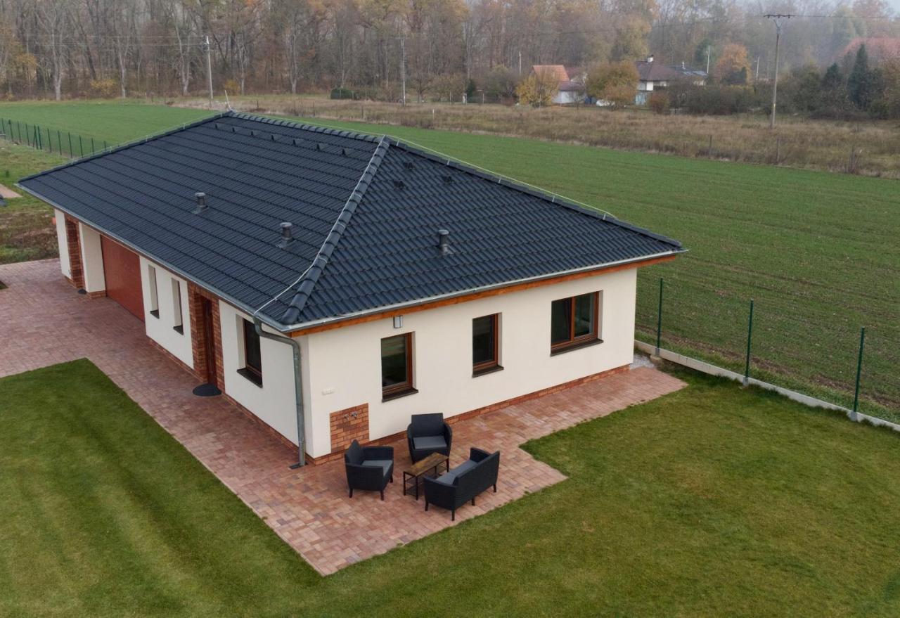 Apartman Uprostred Trojuhelniku Praha - Karlovy Vary - Plzen Kolesovice Buitenkant foto